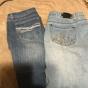 Capris jean pants gently worn Style & Co brand one darker pair not sure of other